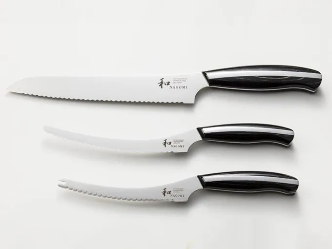 NAGOMI Knives