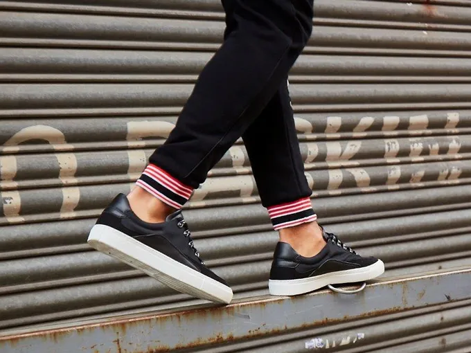 Ocean Refresh Sneakers