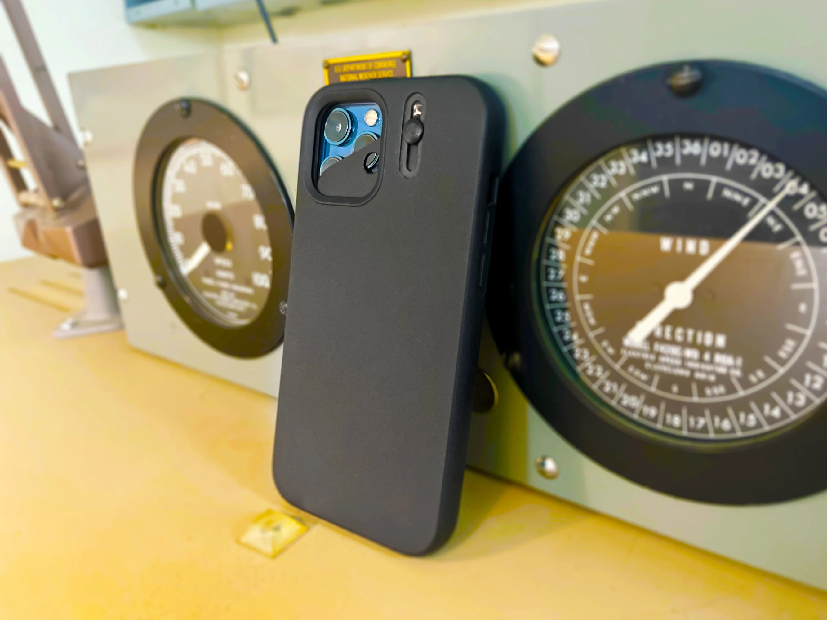 Revo Case