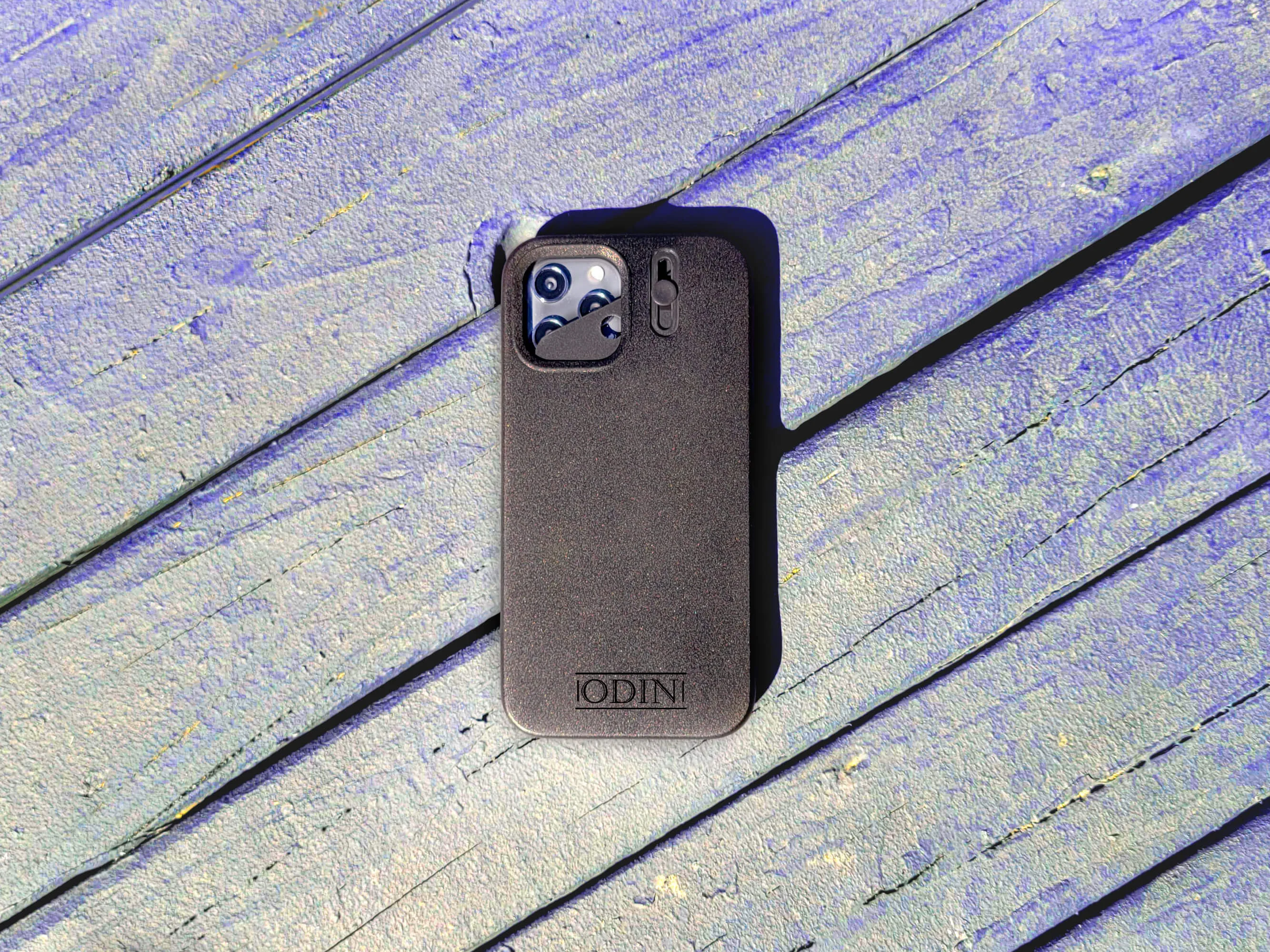 Revo Case